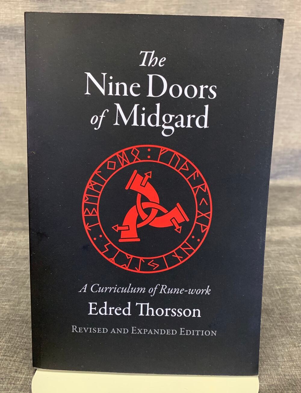 The Nine Doors of Midgard: A Curriculum of Rune-work - Edred Thorsson
